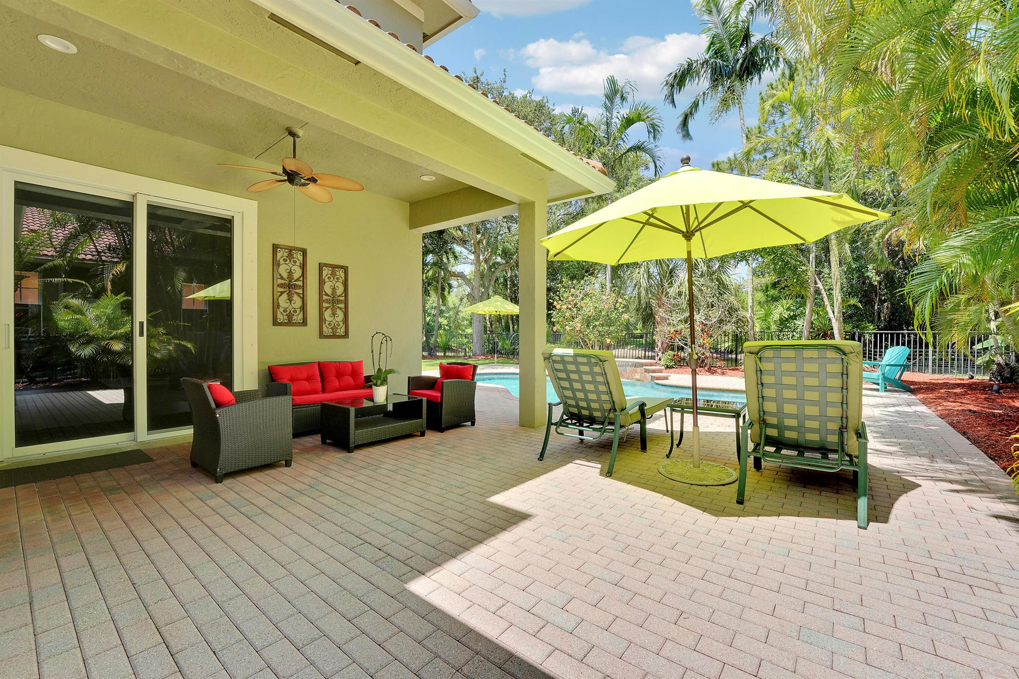 PINES ON PENNOCK LANE PUD - Residential Lease