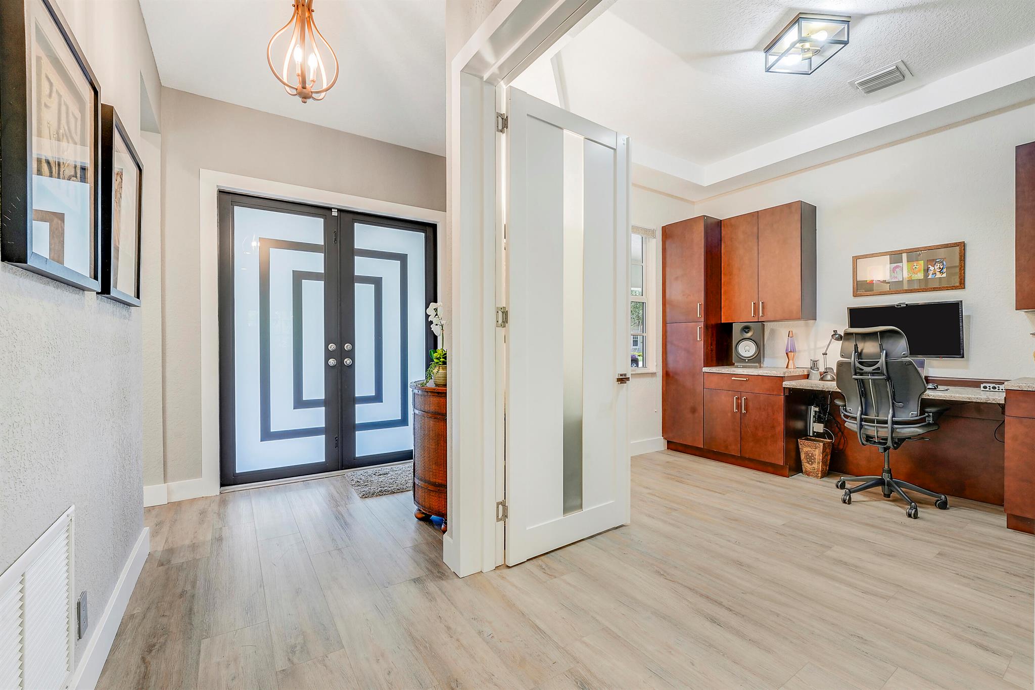 PINES ON PENNOCK LANE PUD - Residential Lease