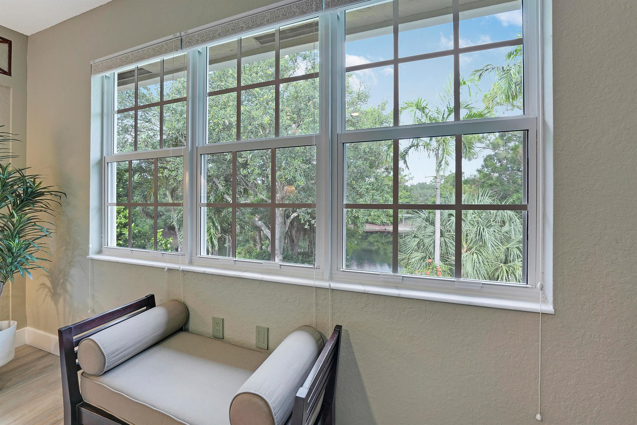 PINES ON PENNOCK LANE PUD - Residential Lease