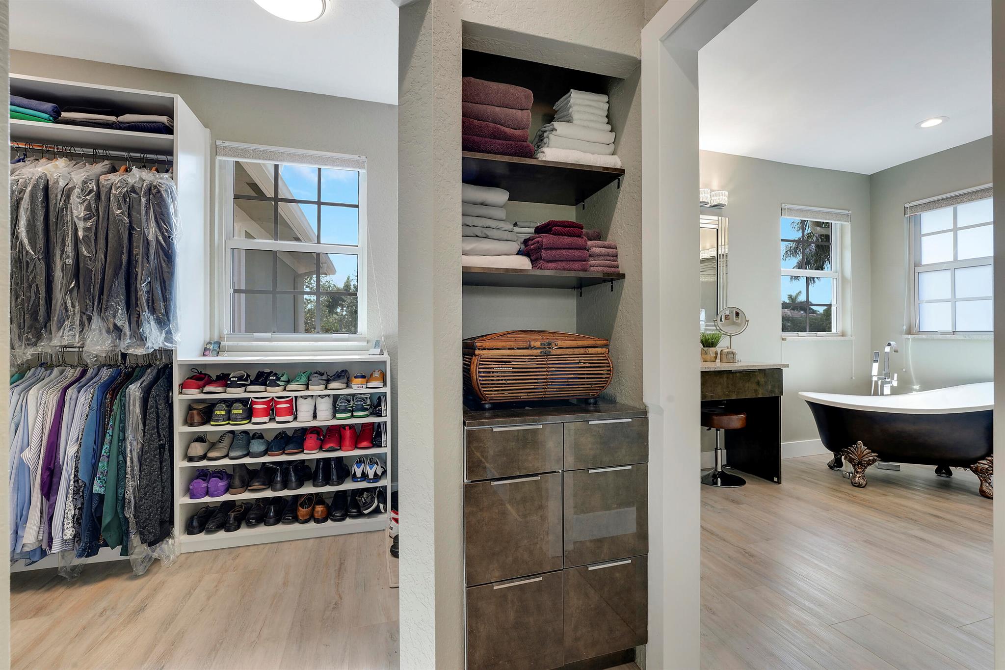 PINES ON PENNOCK LANE PUD - Residential Lease