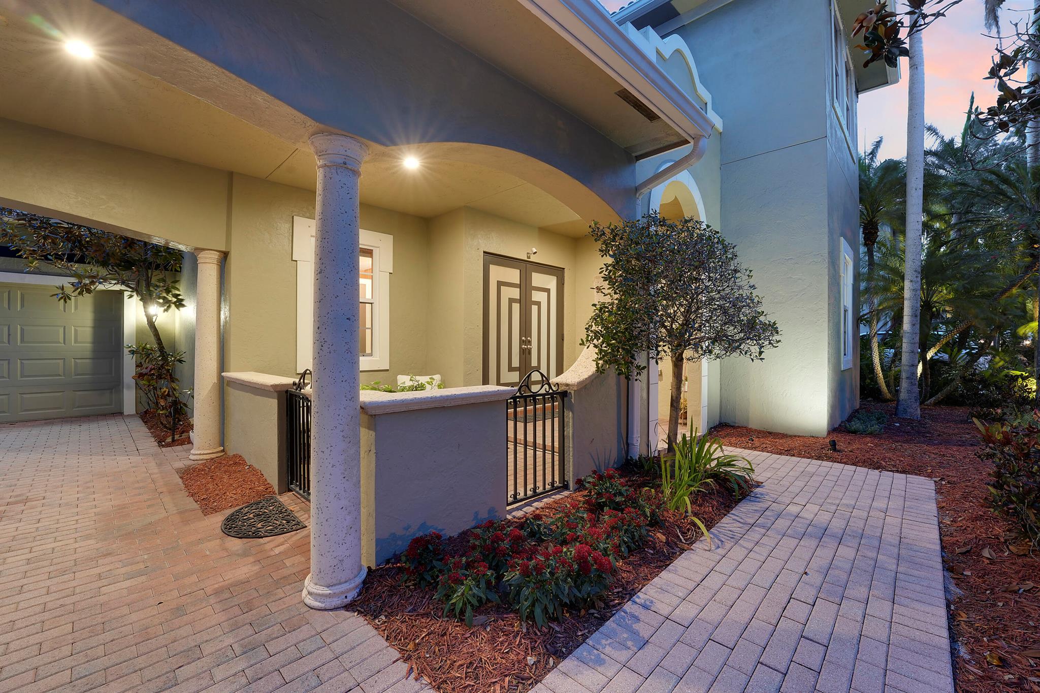 PINES ON PENNOCK LANE PUD - Residential Lease