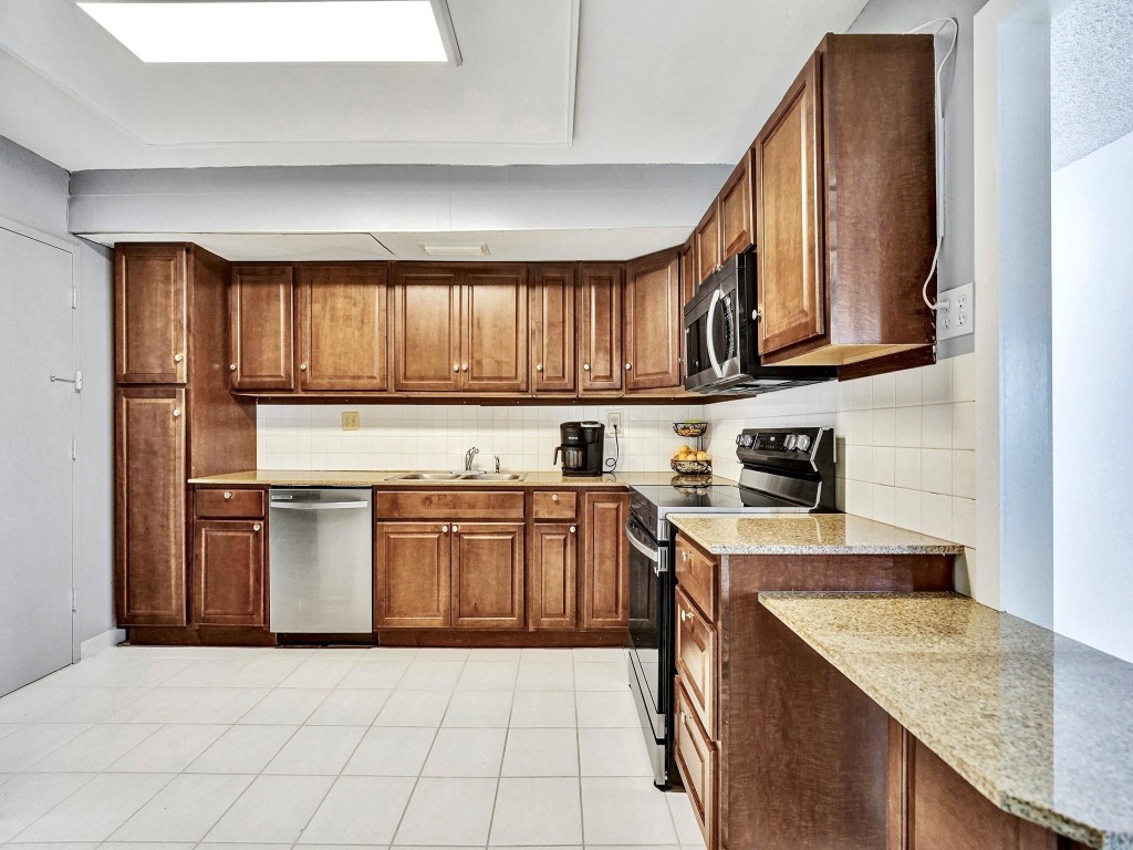 Allington Towers - Residential