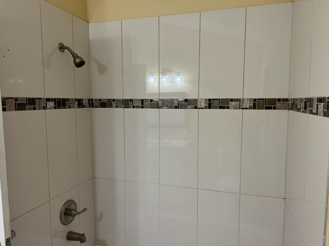 PORT ST LUCIE SECTION 8 - Residential