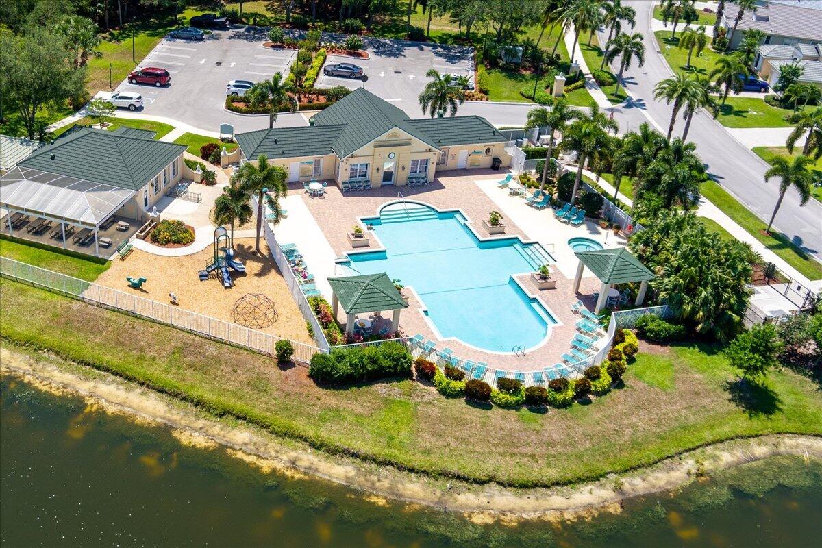 LAKEFOREST PHASE IV - Residential