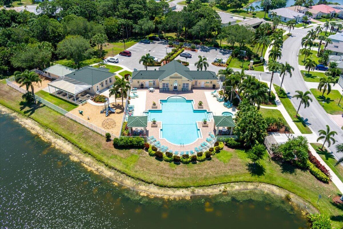 LAKEFOREST PHASE IV - Residential