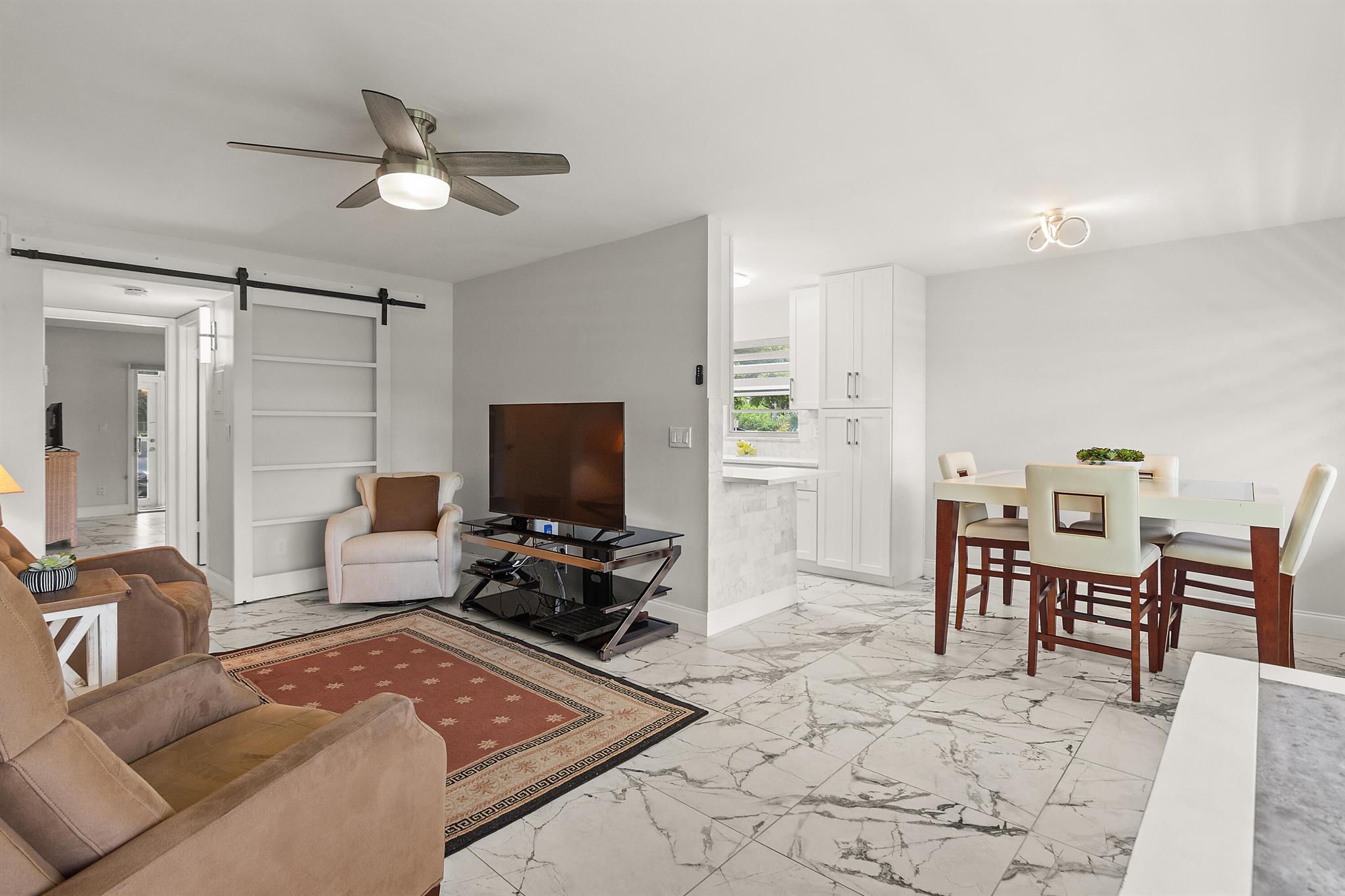 69 Royal Oak Court 105