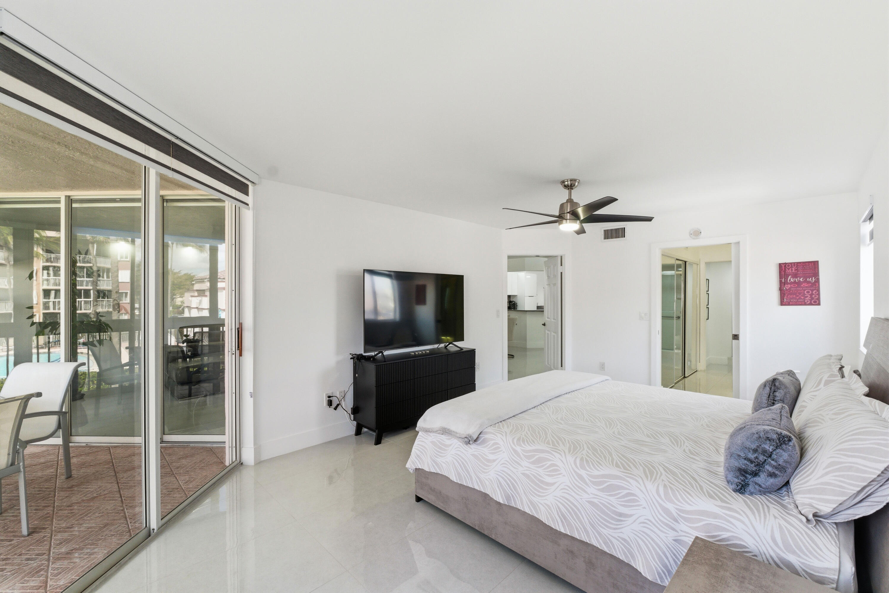 GRANVILLE CONDOMINIUM G - Residential