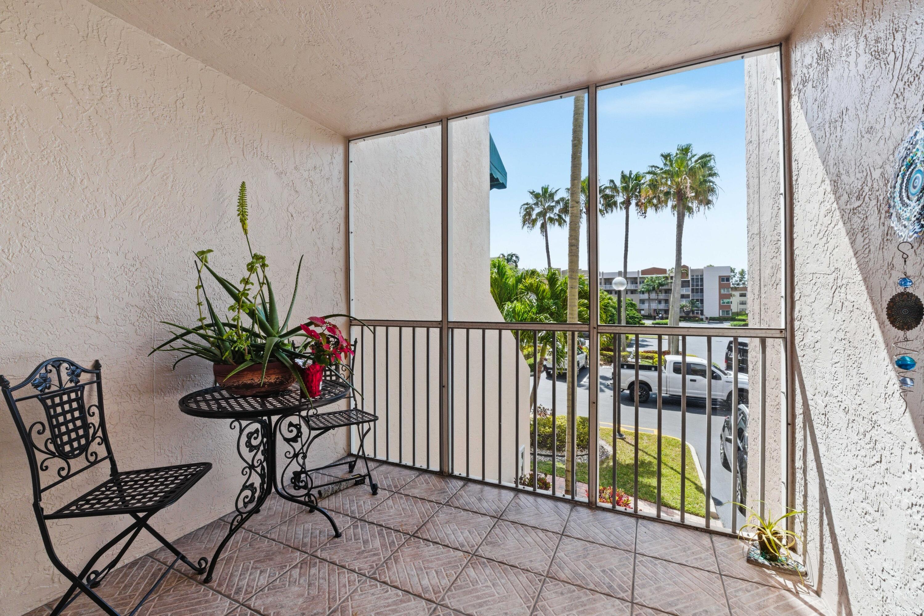 GRANVILLE CONDOMINIUM G - Residential