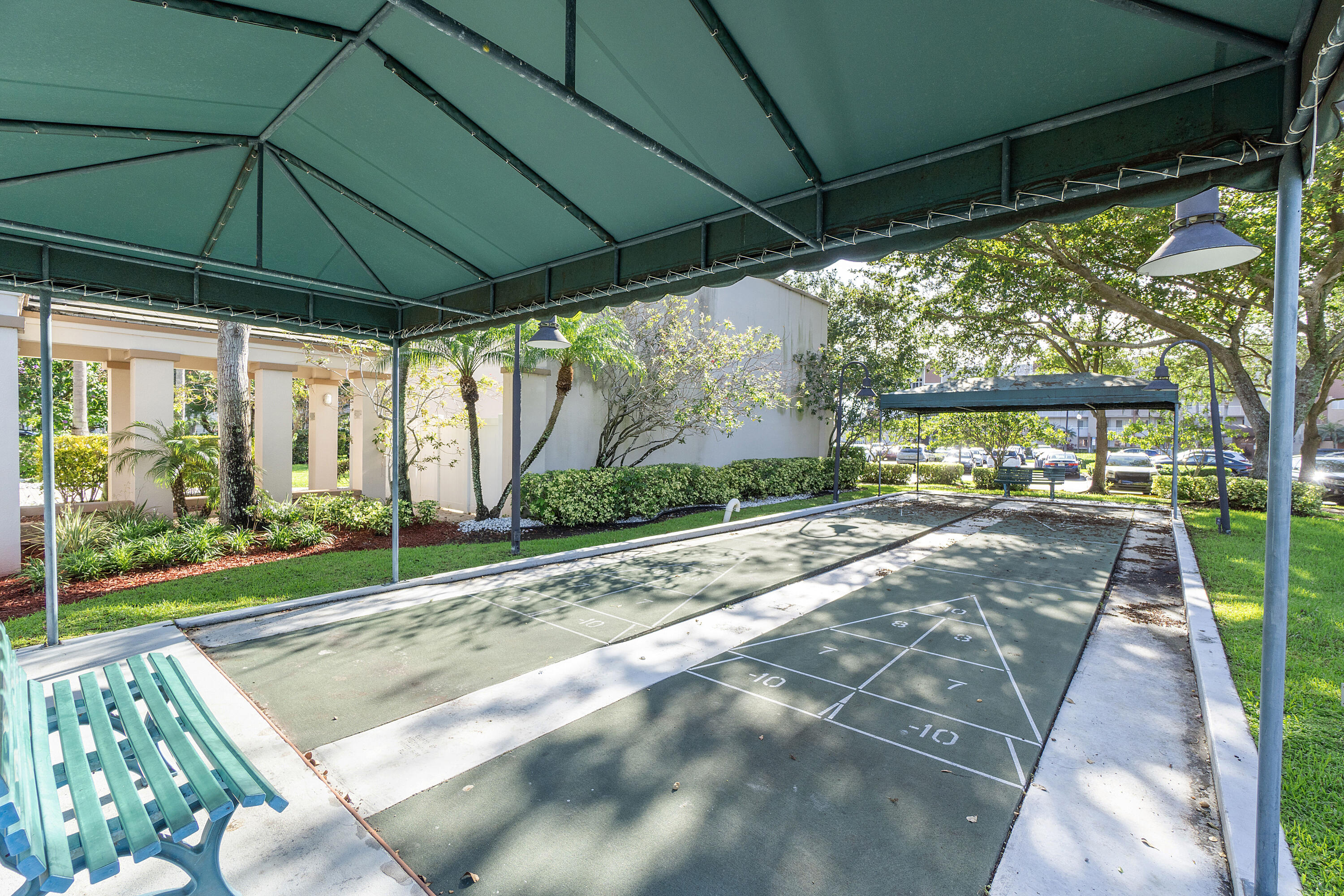 GRANVILLE CONDOMINIUM G - Residential