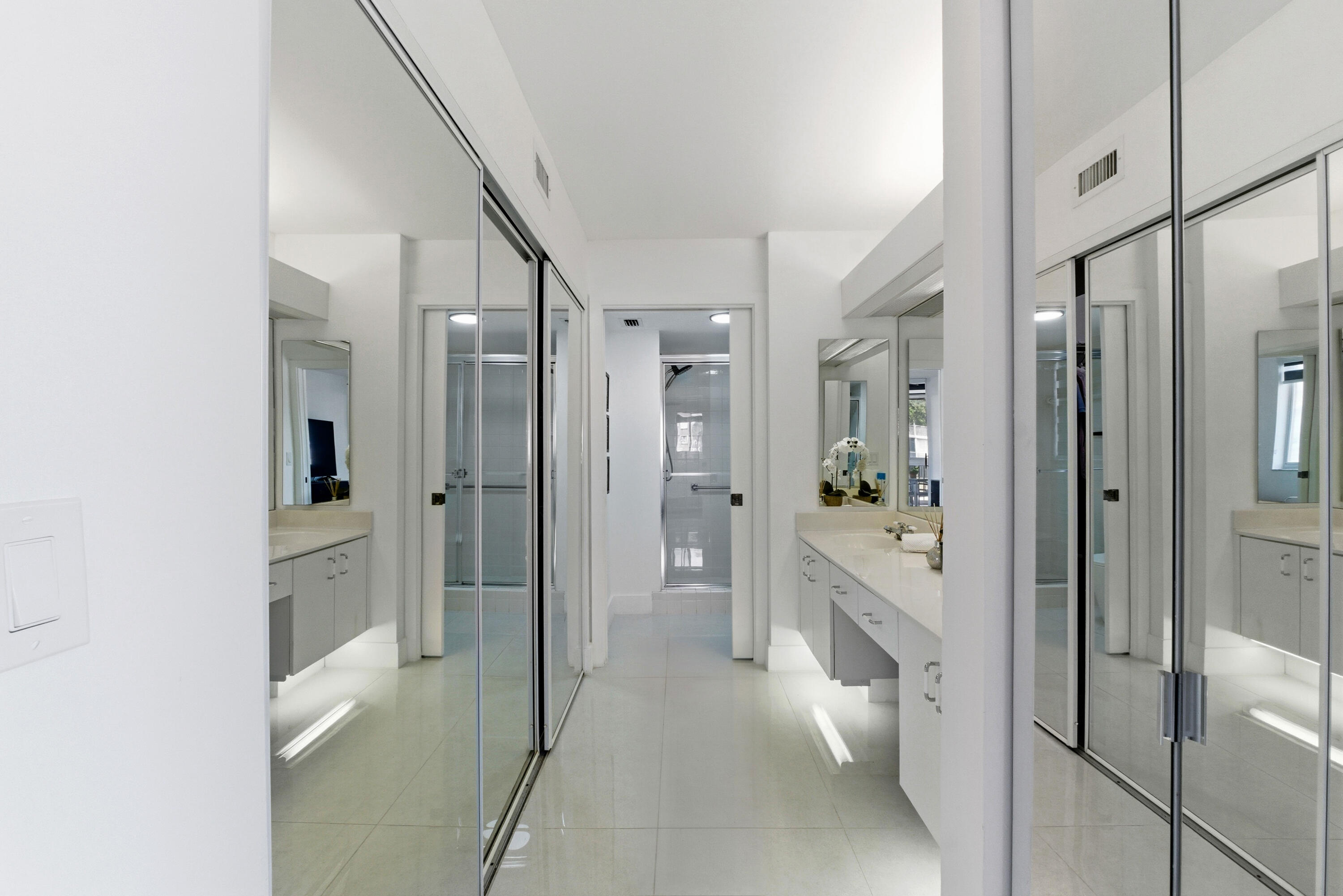 GRANVILLE CONDOMINIUM G - Residential