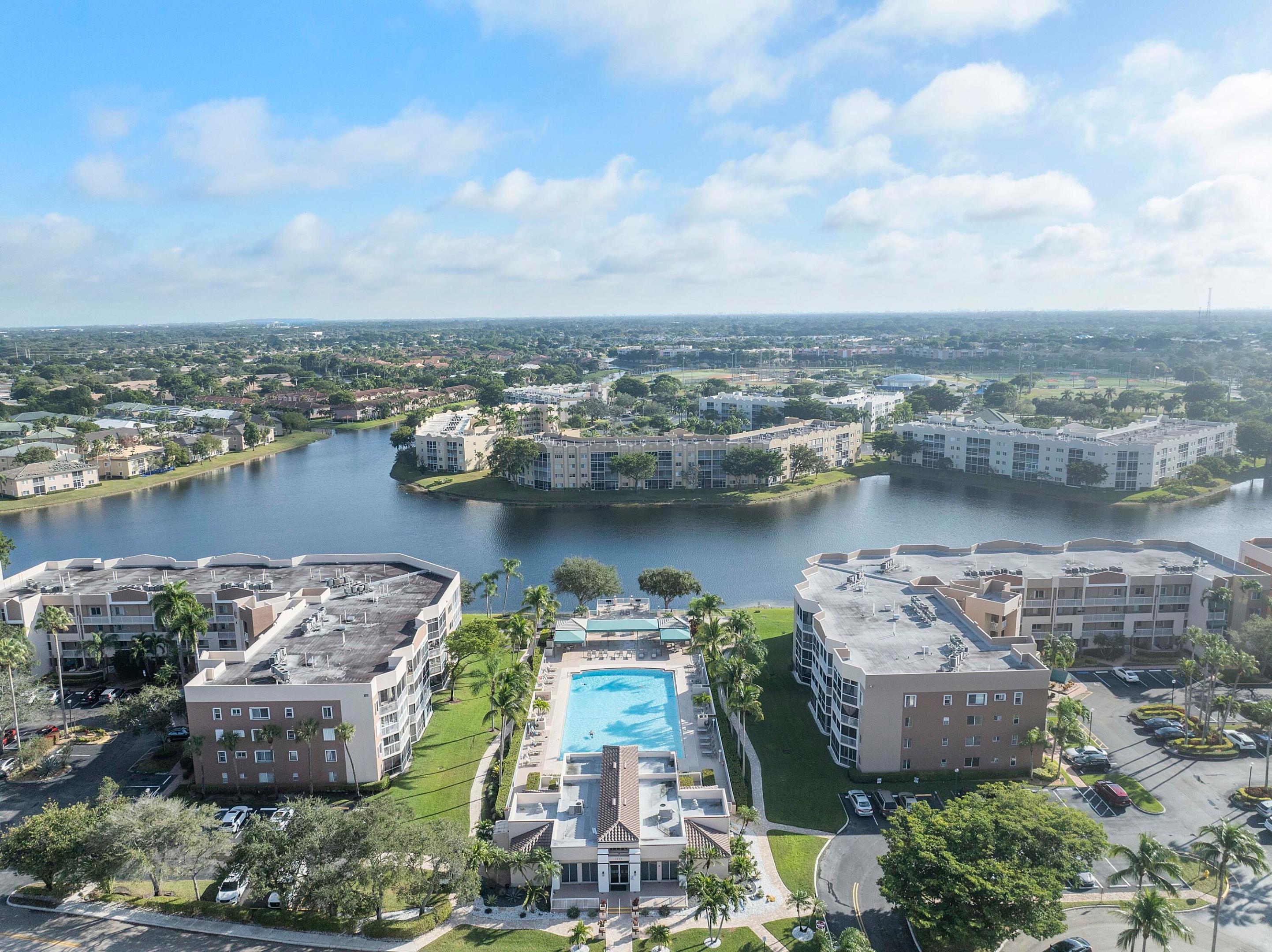 GRANVILLE CONDOMINIUM G - Residential