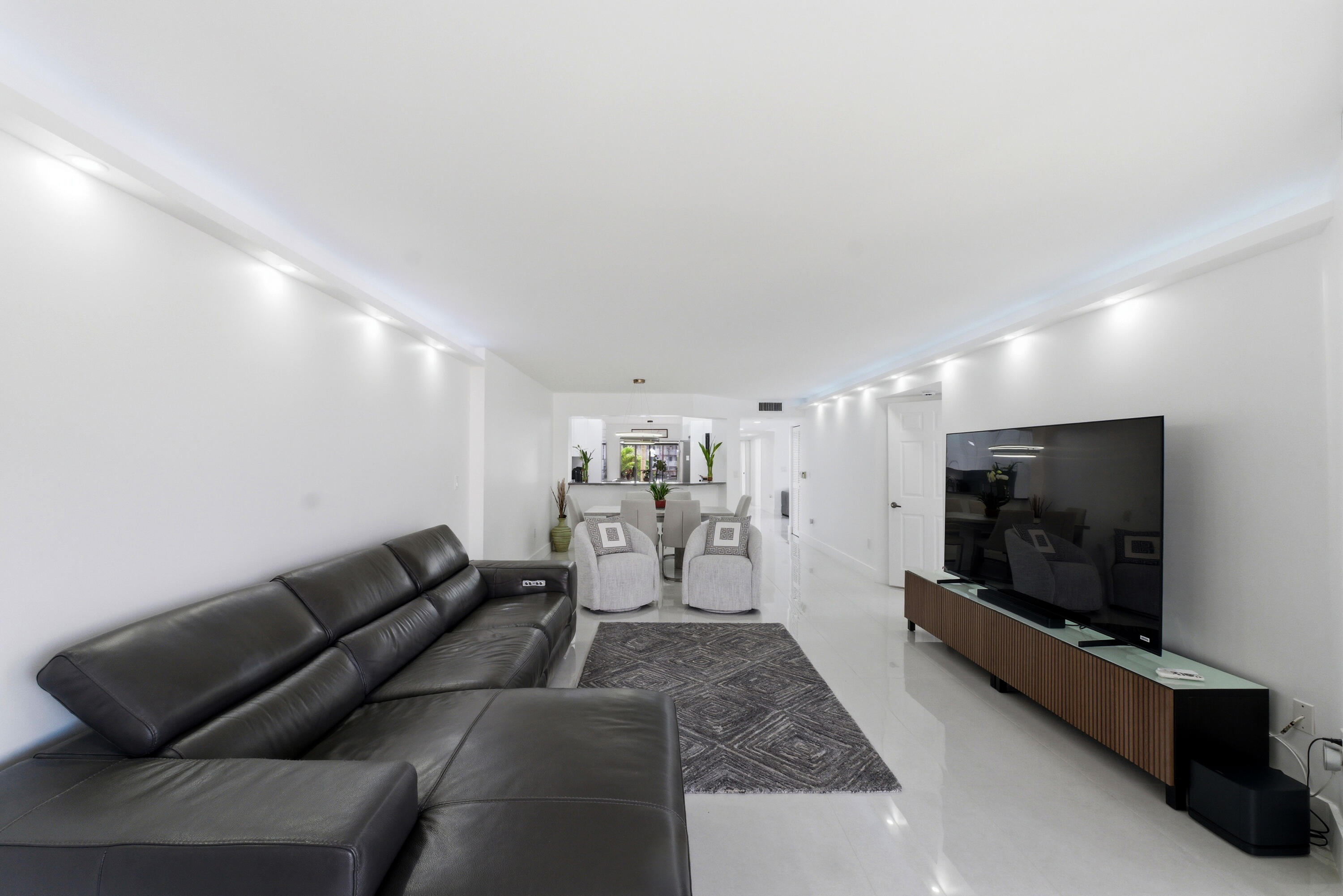 GRANVILLE CONDOMINIUM G - Residential