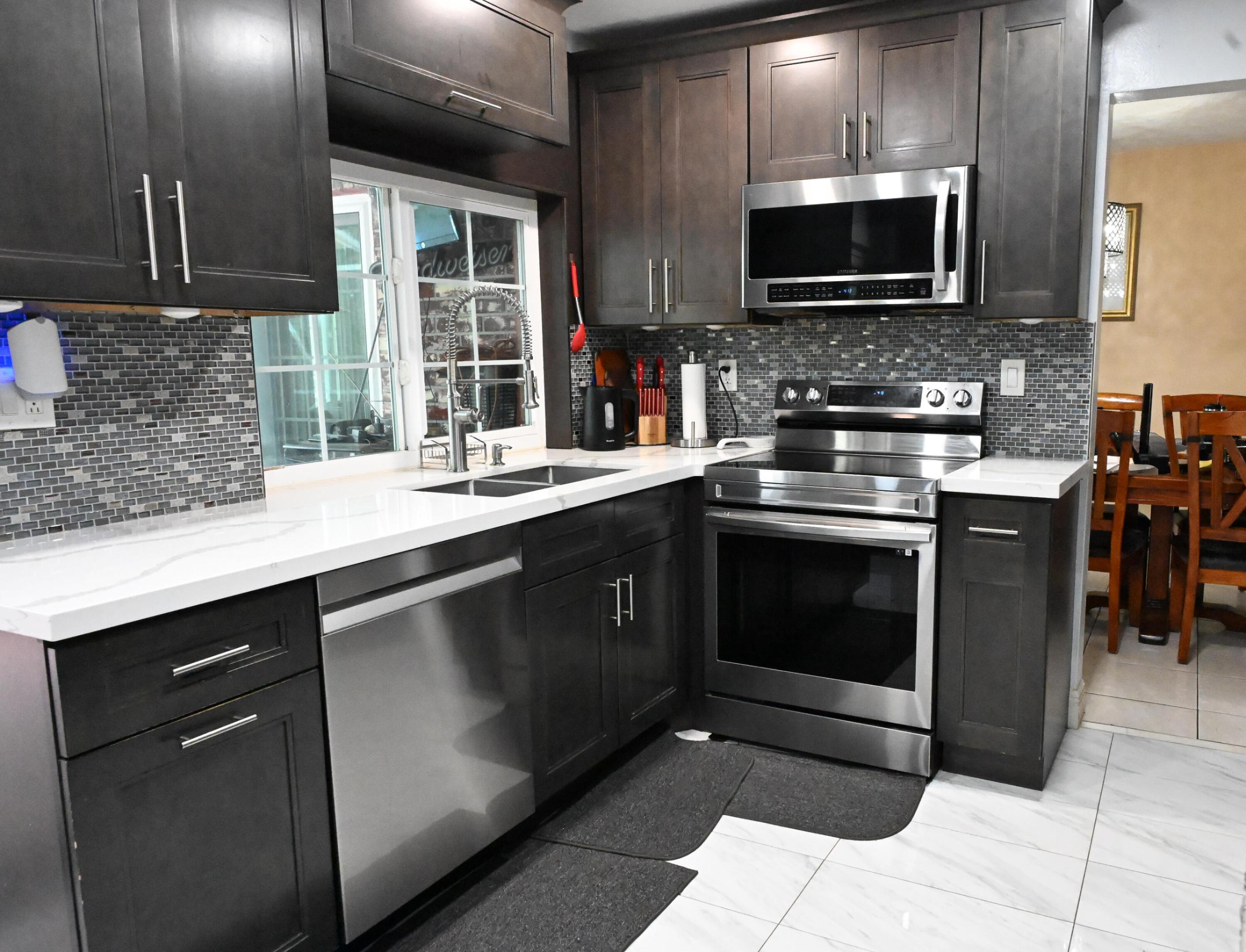 SUNRISE GOLF VILLAGE SEC 22 - Residential