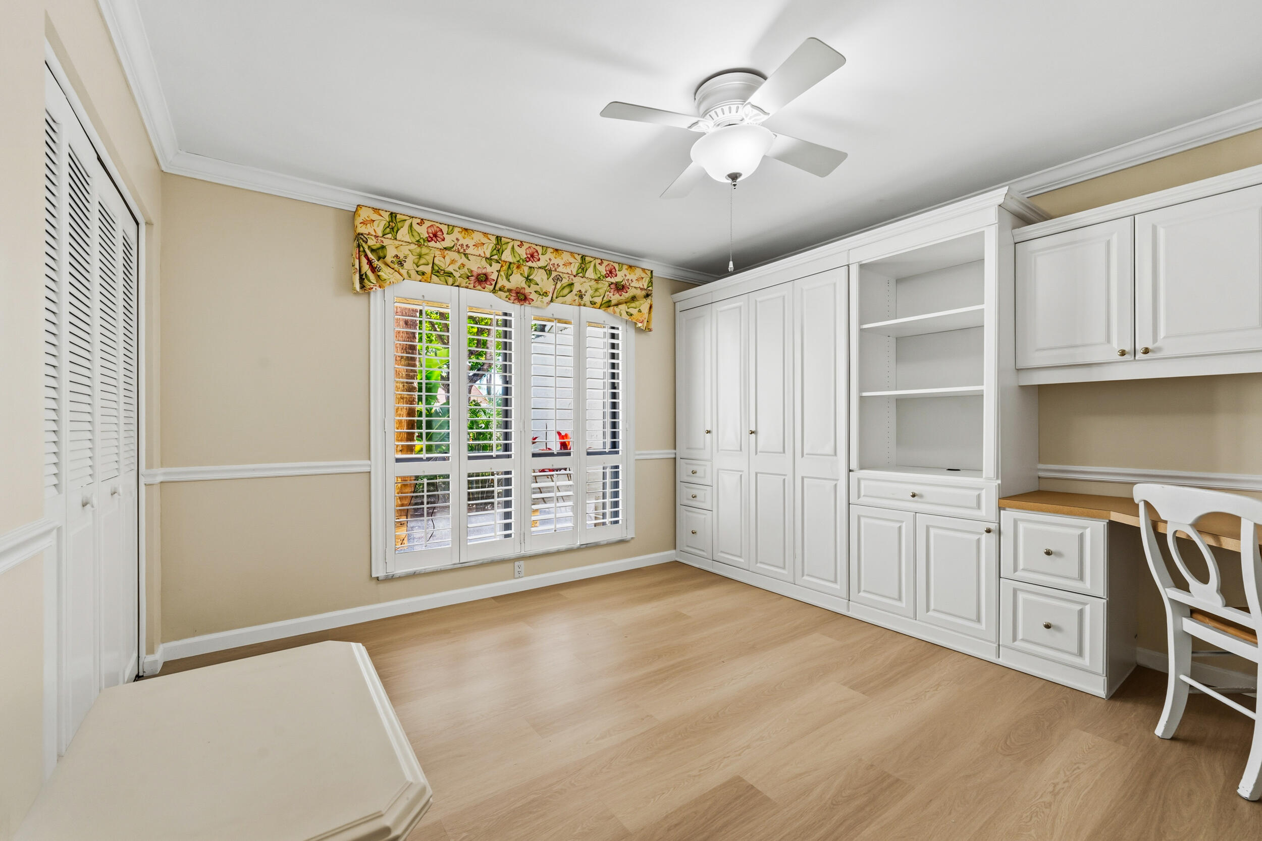 VILLAS OF THURSTON - Residential