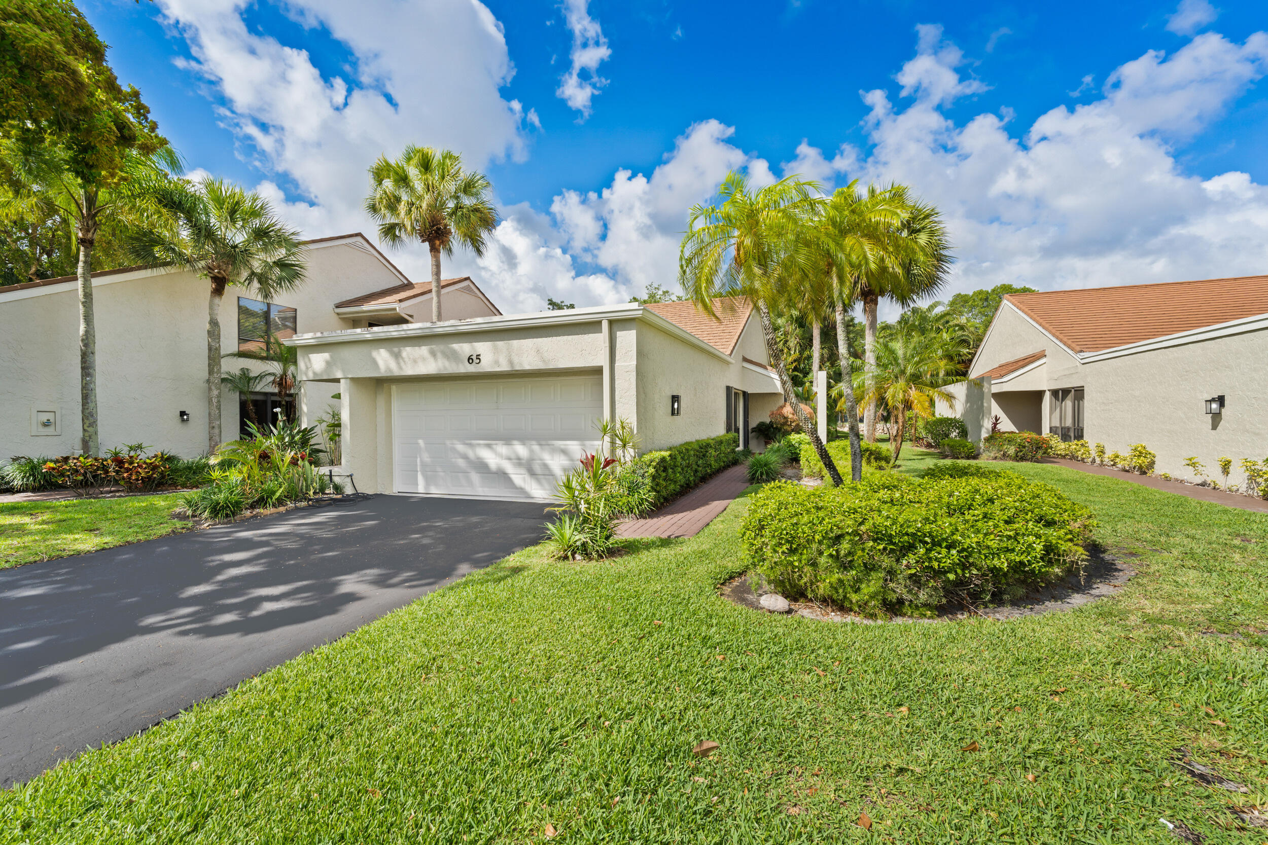 VILLAS OF THURSTON - Residential