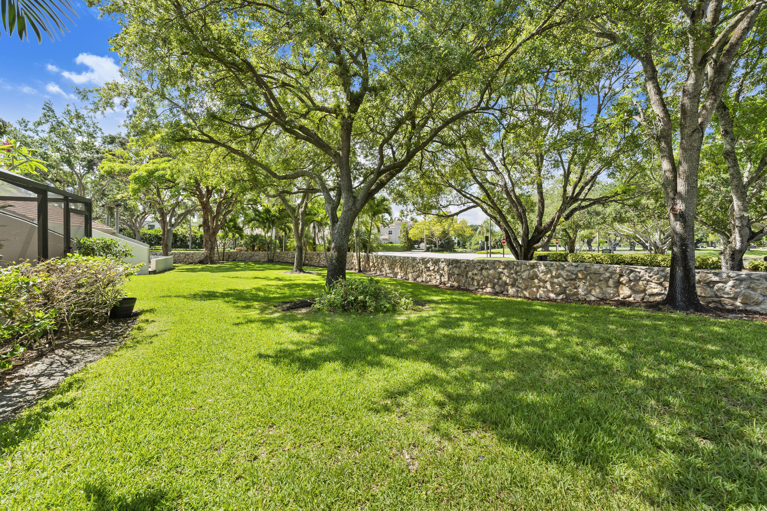 VILLAS OF THURSTON - Residential