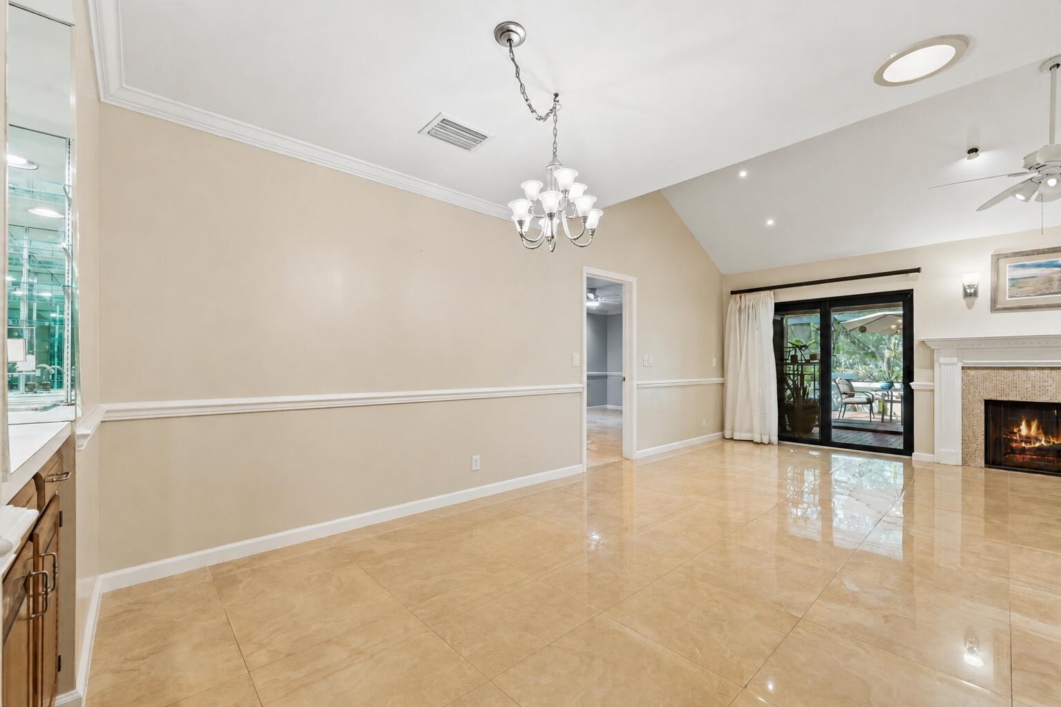 65 Balfour Road E
