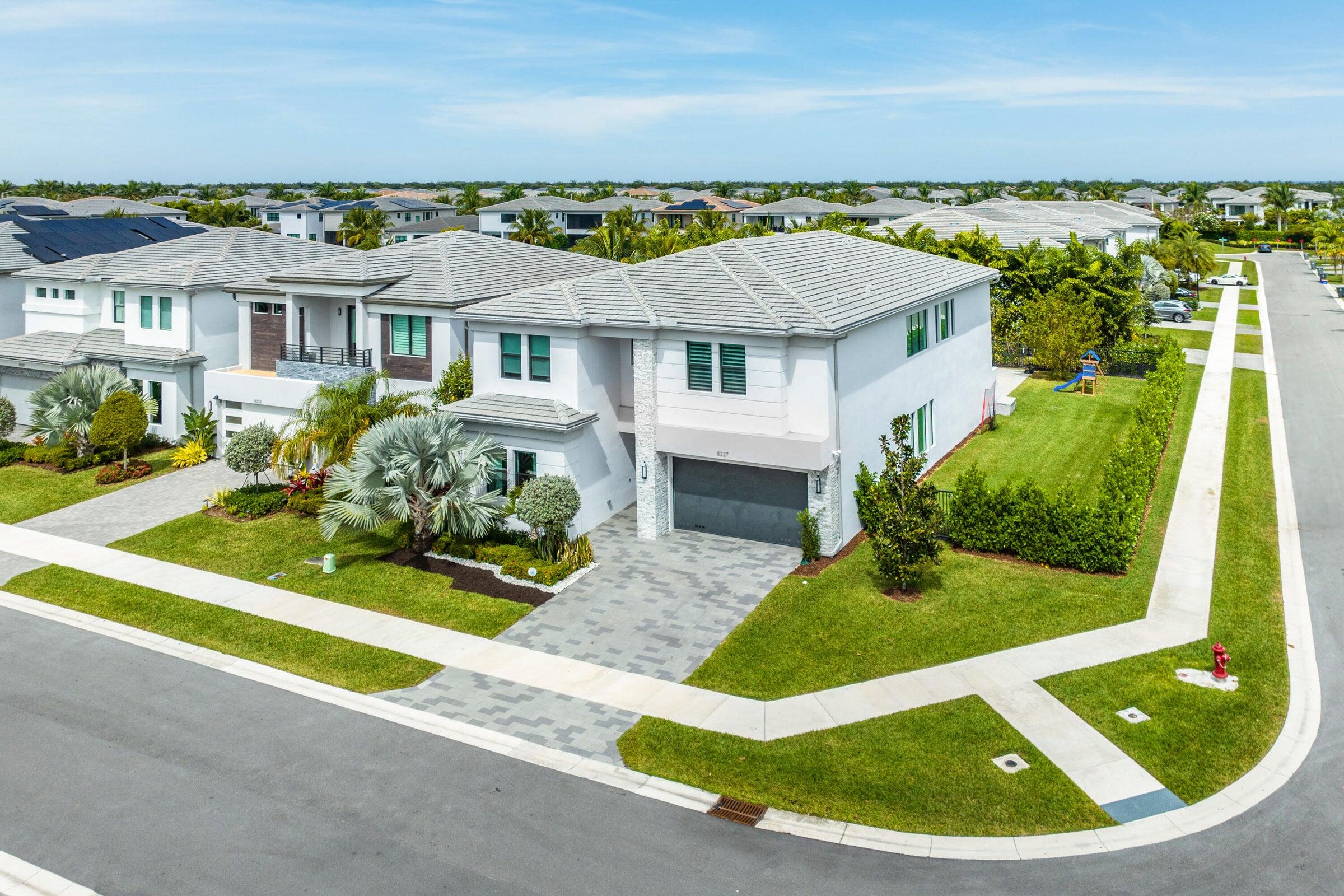 BRIDGES MIZNER PUD BRIDGES SOUTH PLAT SIX - Residential Lease