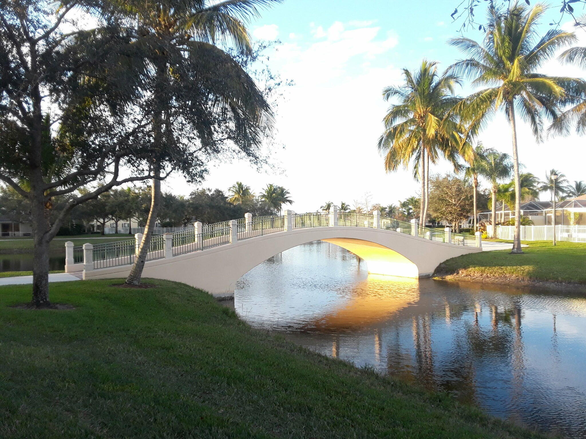 VILLAGEWALK OF WELLINGTON 3 - Residential