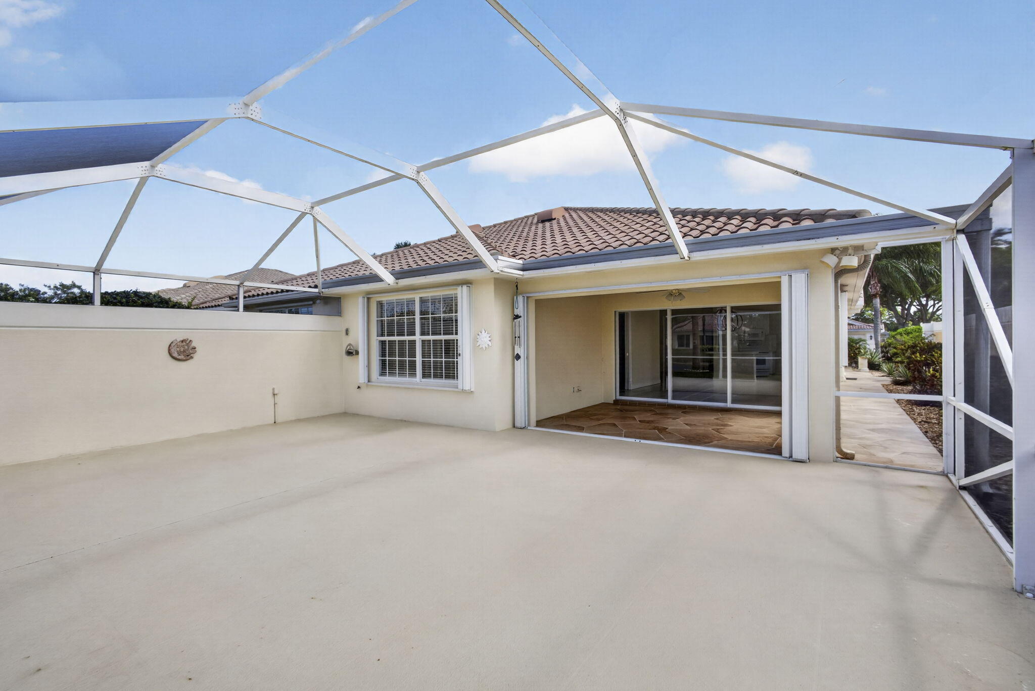 VILLAGEWALK OF WELLINGTON 3 - Residential