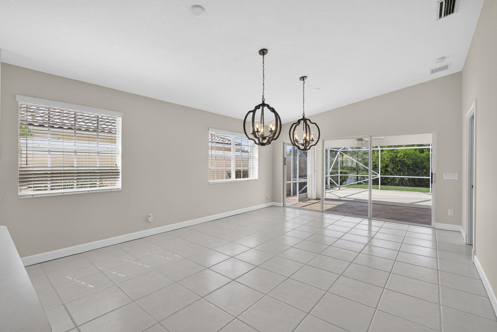 VILLAGEWALK OF WELLINGTON 3 - Residential