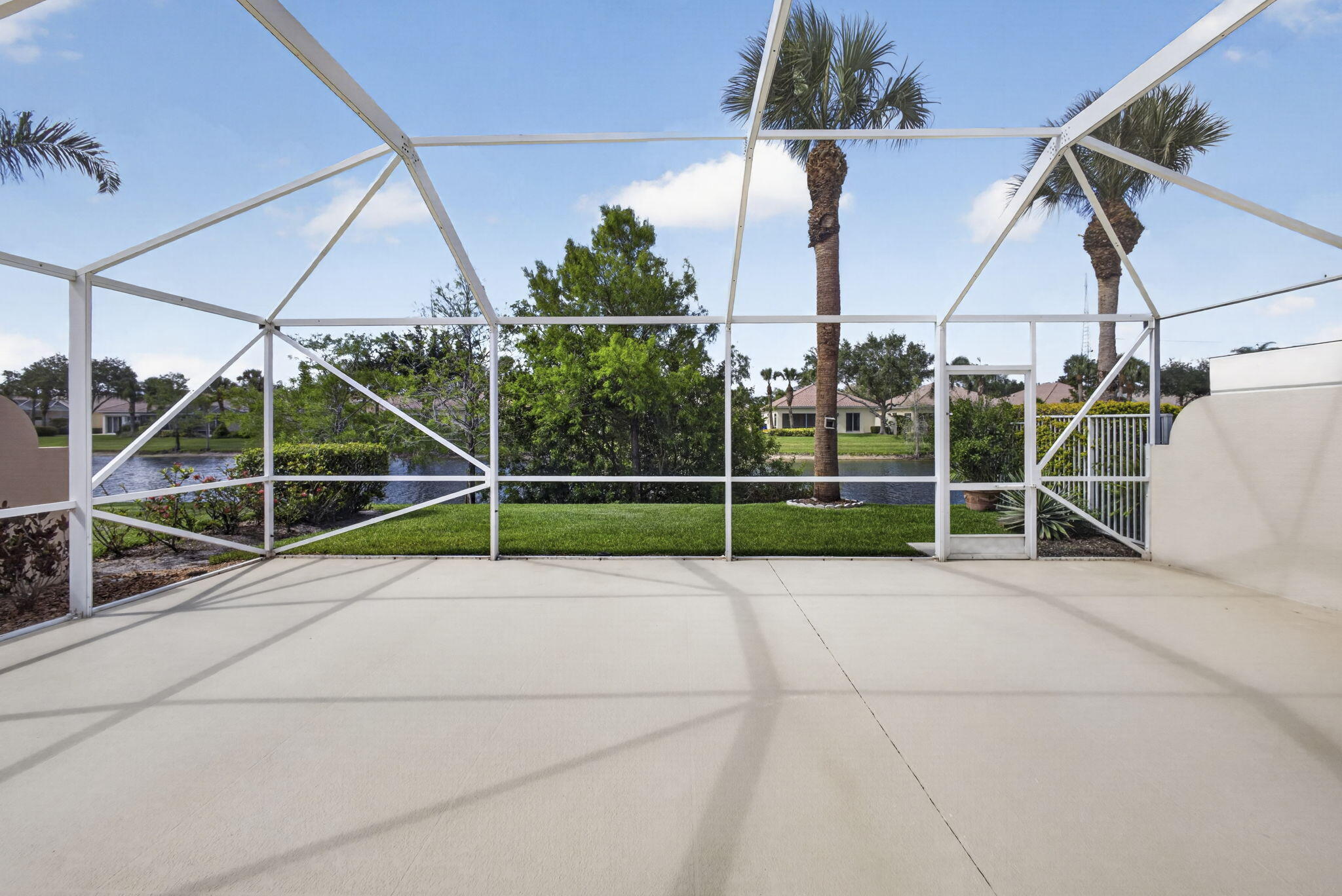 VILLAGEWALK OF WELLINGTON 3 - Residential
