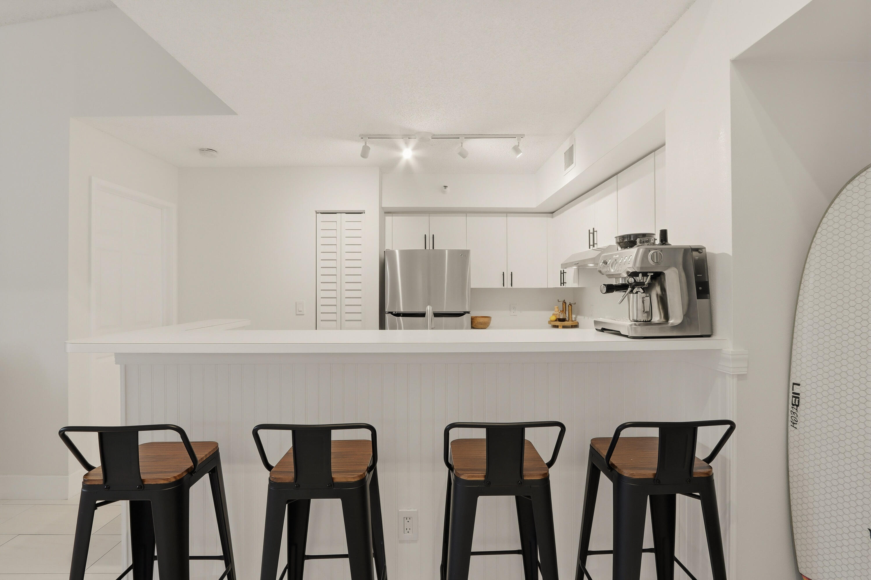 YACHT CLUB ON THE INTRACOASTAL CONDO - Residential