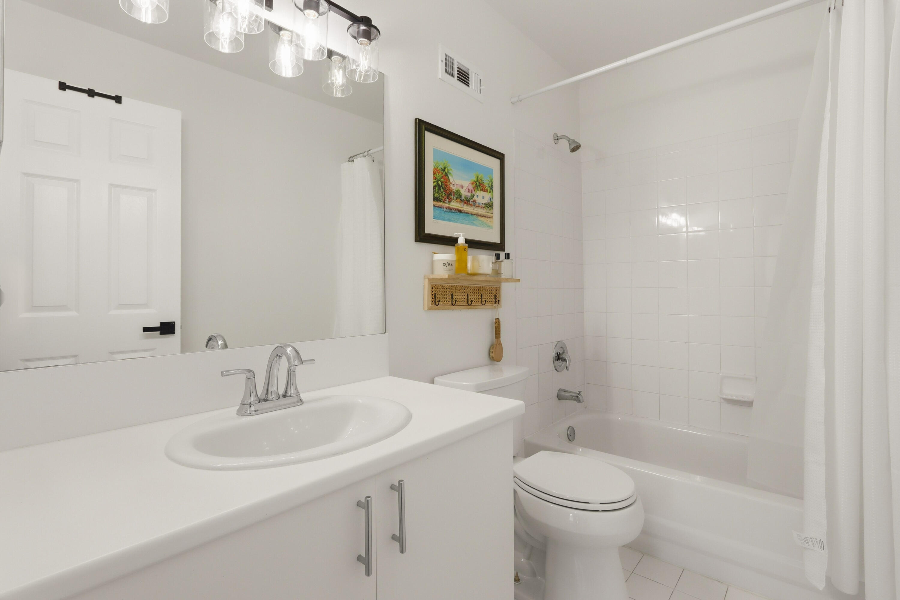 YACHT CLUB ON THE INTRACOASTAL CONDO - Residential