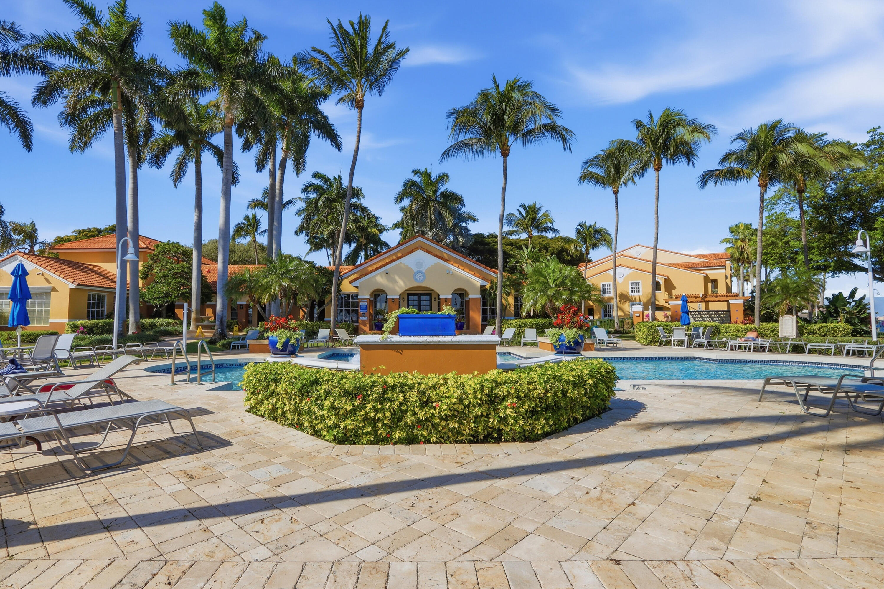 YACHT CLUB ON THE INTRACOASTAL CONDO - Residential