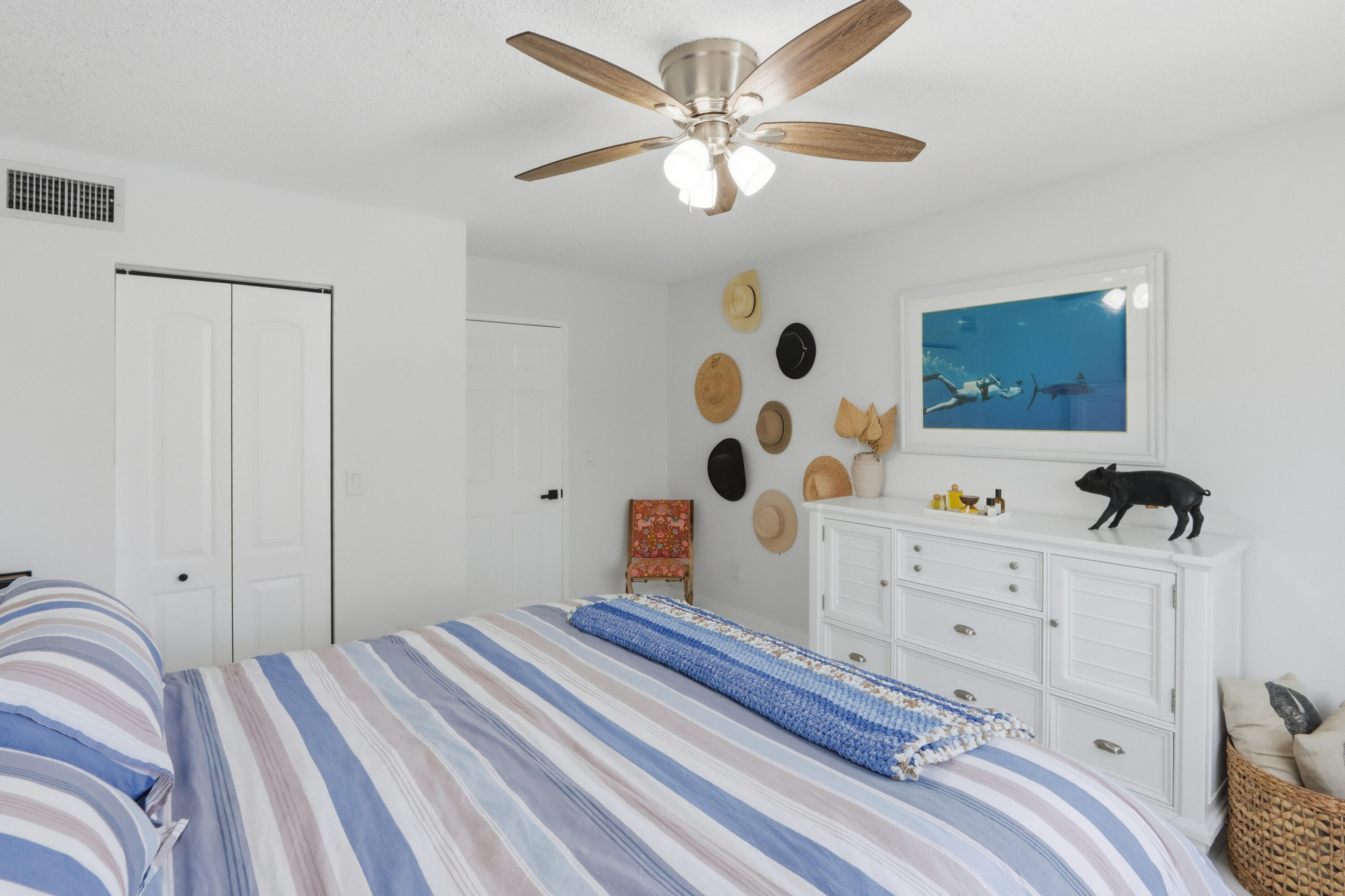 YACHT CLUB ON THE INTRACOASTAL CONDO - Residential