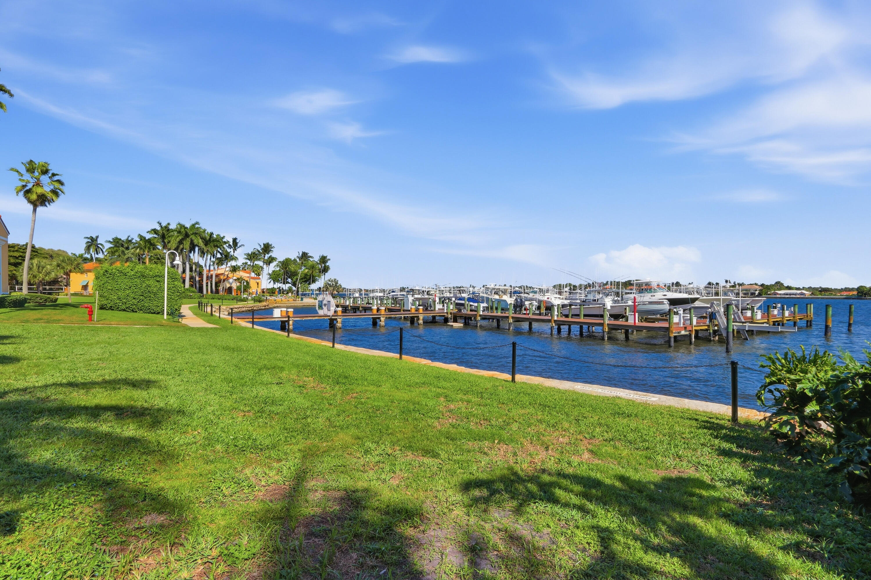 YACHT CLUB ON THE INTRACOASTAL CONDO - Residential