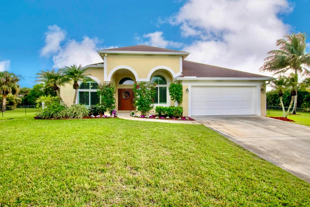 Photo of 16630 75th Avenue N, Palm Beach Gardens, FL 33418 (MLS # R11054094)