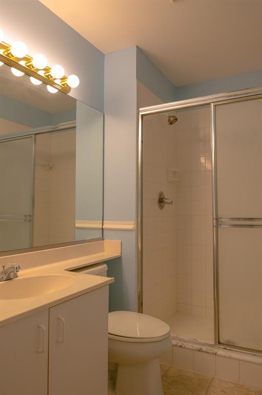 RIVERWALK - Residential