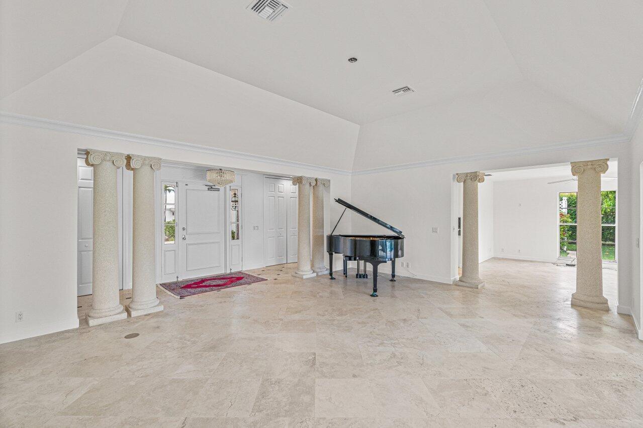 Point Manalapan 01 - Residential