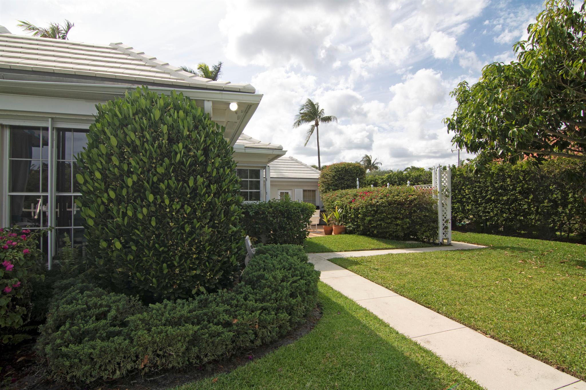 Point Manalapan 01 - Residential