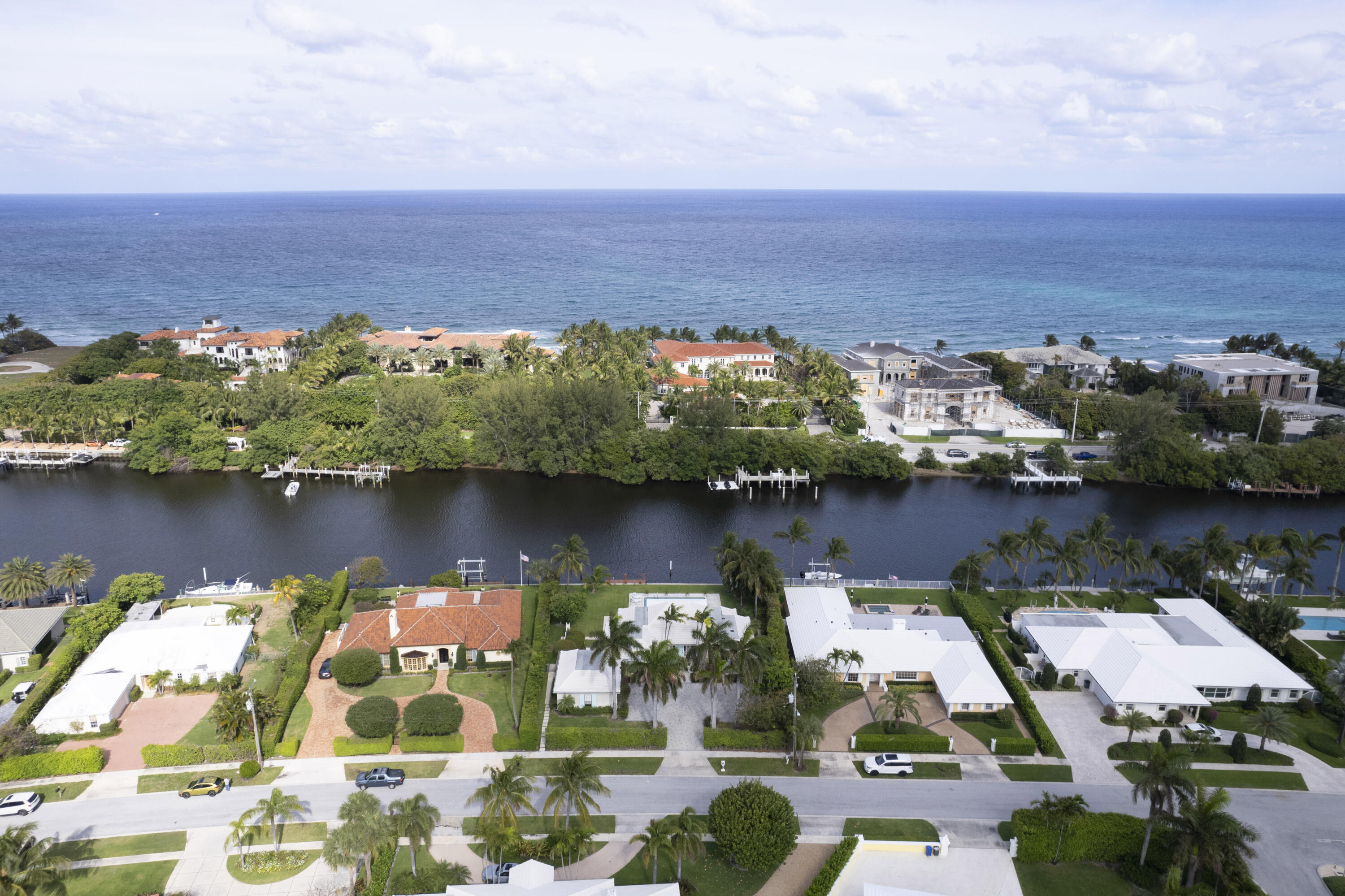 Point Manalapan 01 - Residential