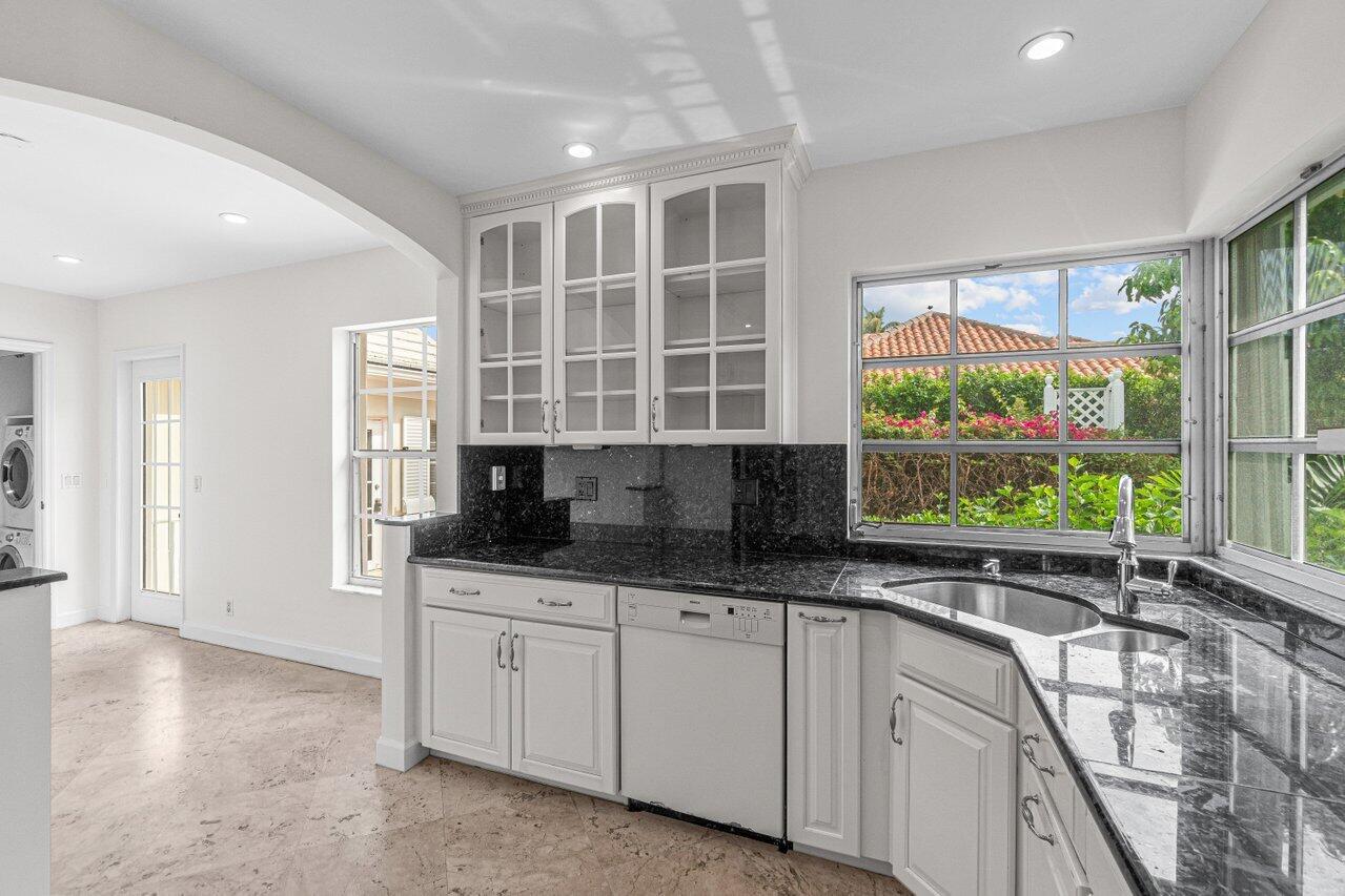 Point Manalapan 01 - Residential