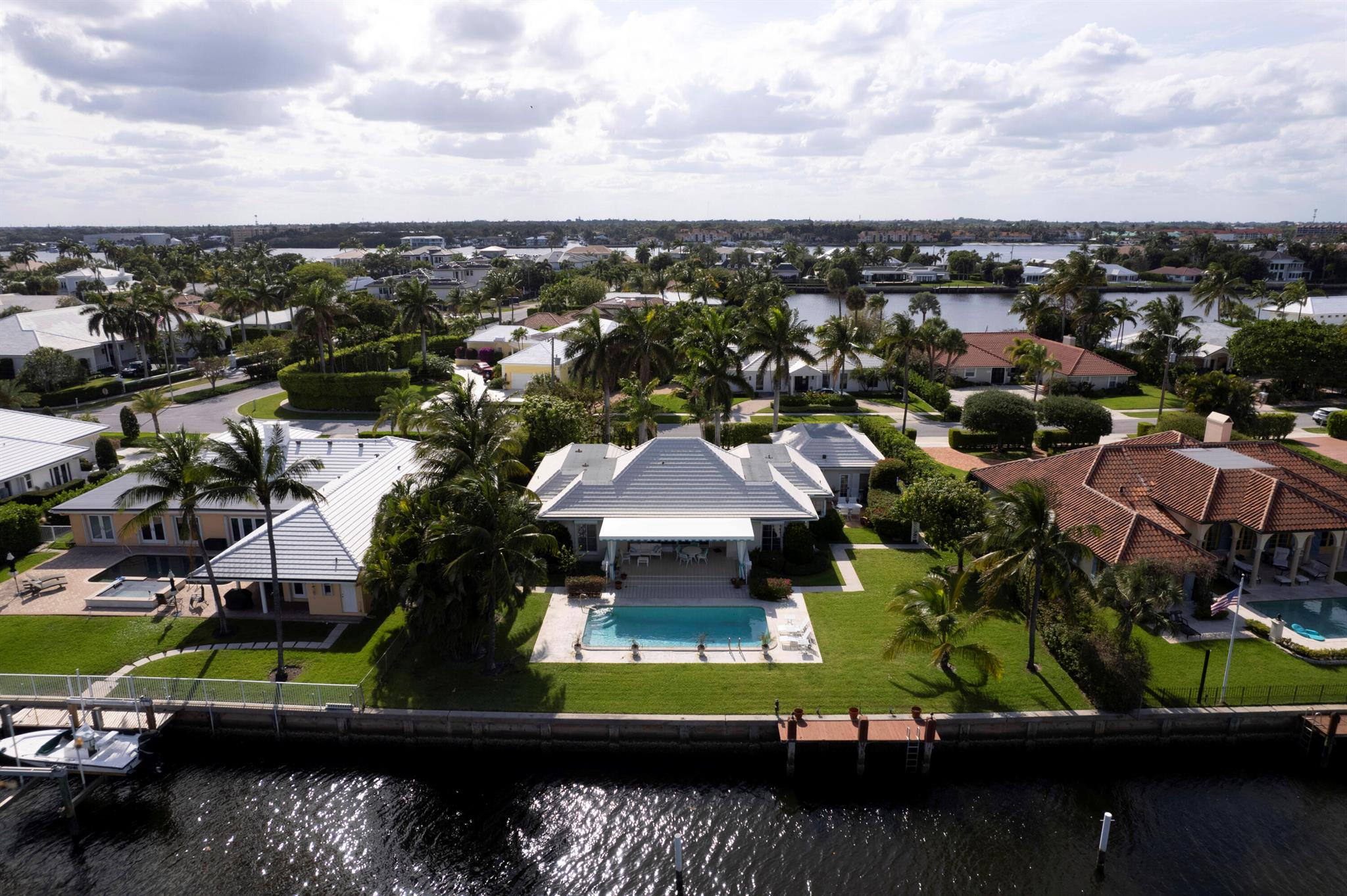 Point Manalapan 01 - Residential