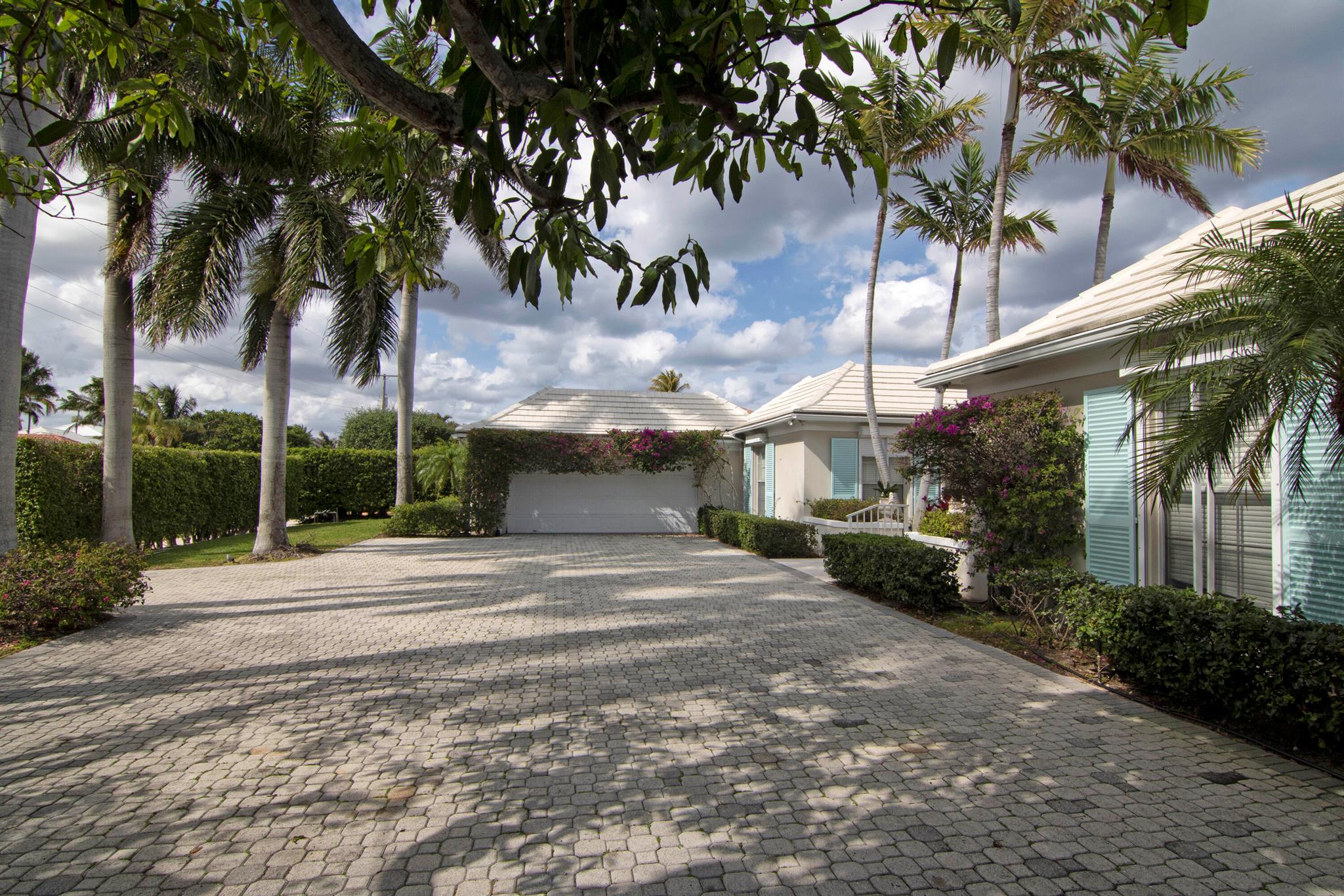 Point Manalapan 01 - Residential