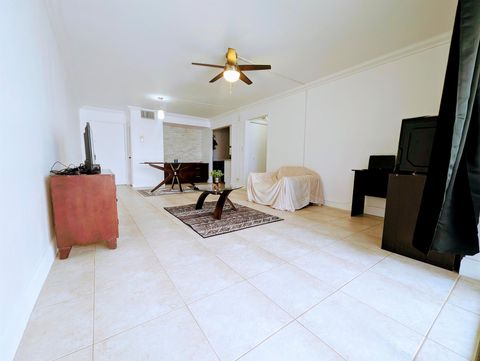 A home in Deerfield Beach