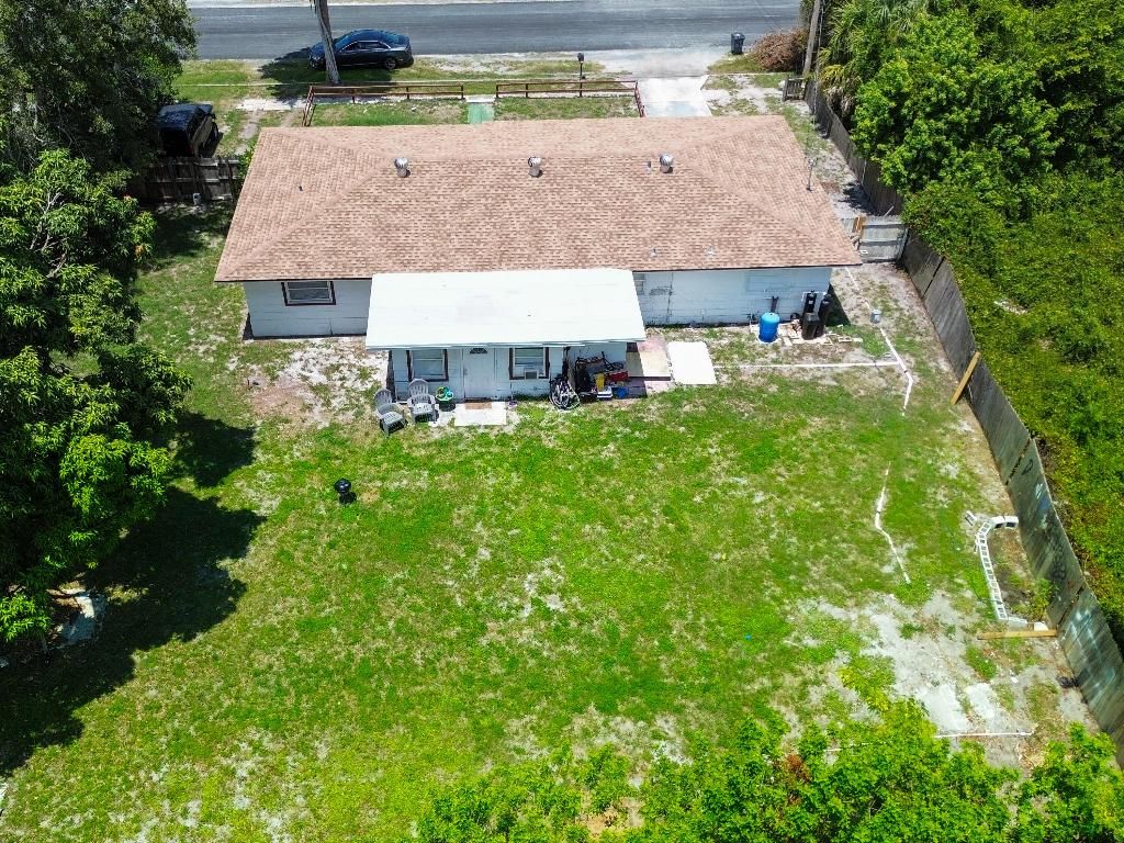 Photo of 3024 W Dixie Boulevard, Fort Pierce, FL 34946 (MLS # R11111560)