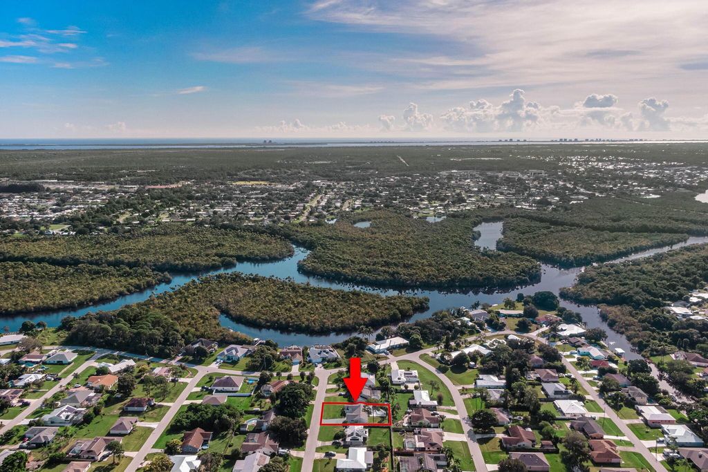 Photo of 374 NE Greenbriar Avenue, Port Saint Lucie, FL 34983 (MLS # R11059416)