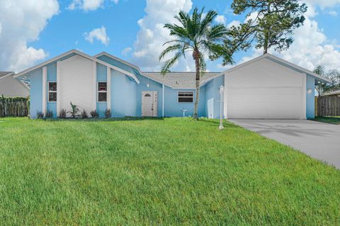 A home in Port St Lucie