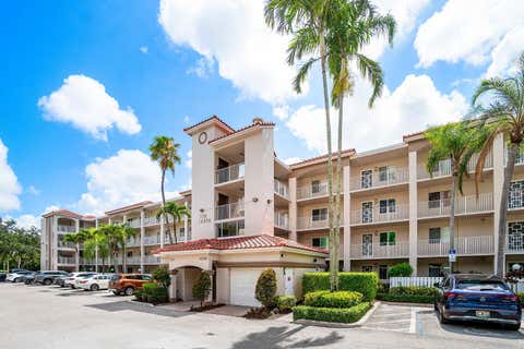 Tiny photo for 14096 Huntington Pointe Drive #106, Delray Beach, FL 33484 (MLS # B26034086)