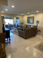 HUNTINGTON POINTE - Residential