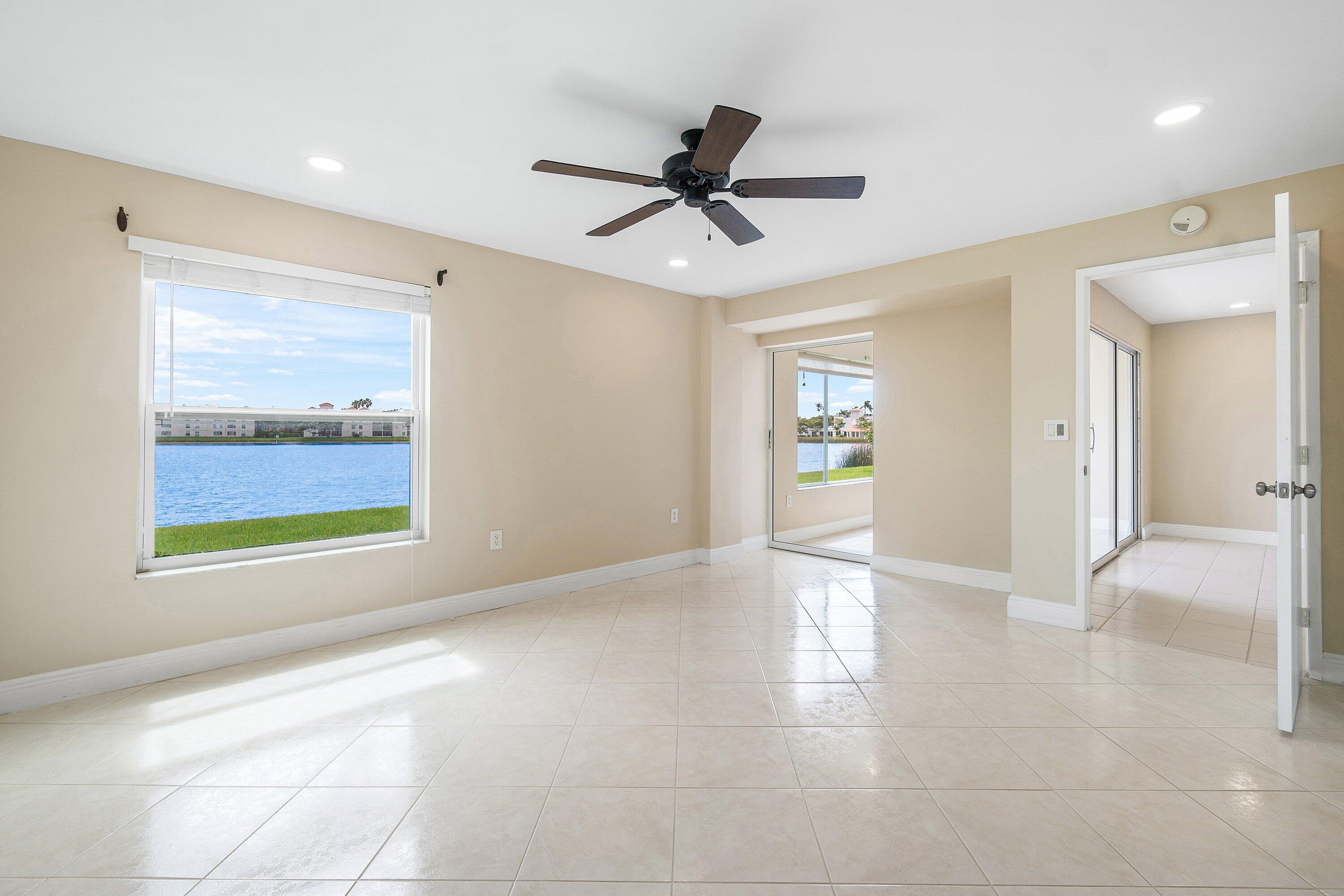HUNTINGTON POINTE - Residential