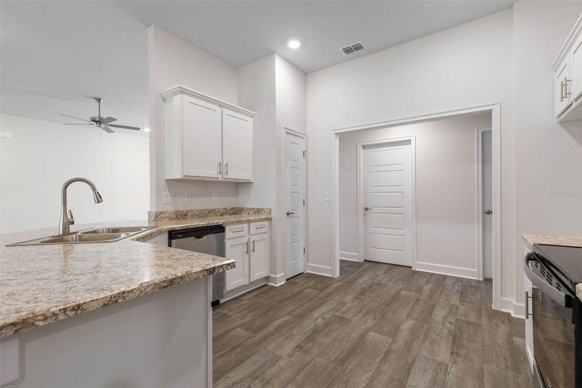 PORT ST LUCIE SECTION 25 - Residential
