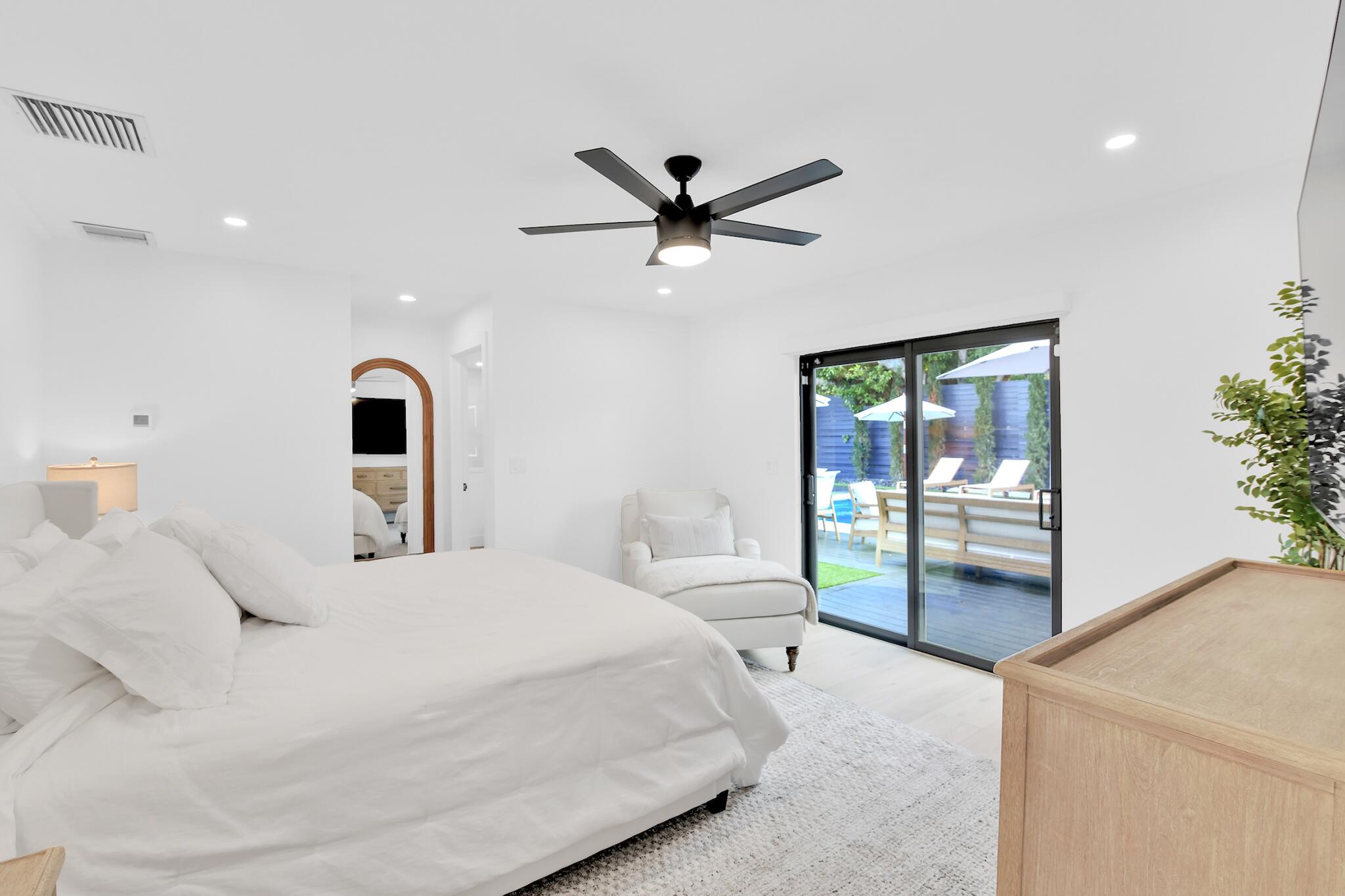 TRADE WINDS ESTATES FIRST ADD - Residential Lease