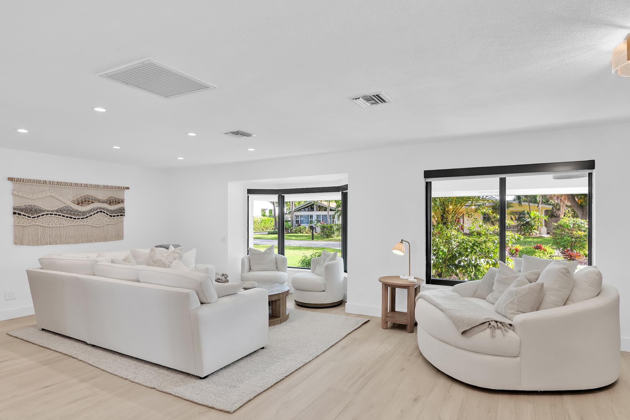 TRADE WINDS ESTATES FIRST ADD - Residential Lease