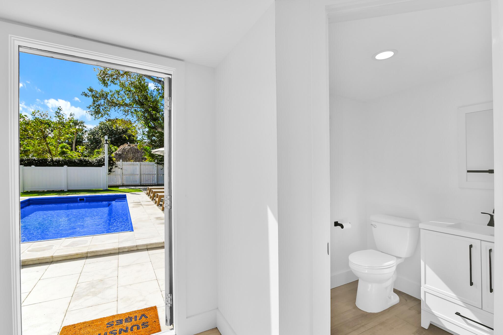 TRADE WINDS ESTATES FIRST ADD - Residential Lease